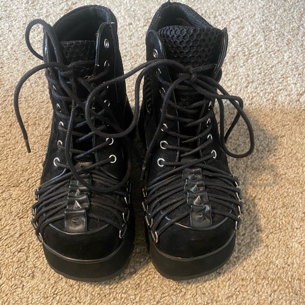 DEMONIA BOOTS